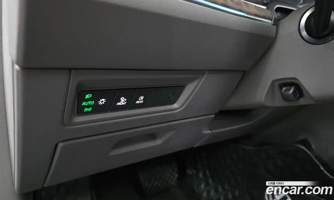 Volkswagen Touareg 2023 3.0 автомат (гидро), фото 13