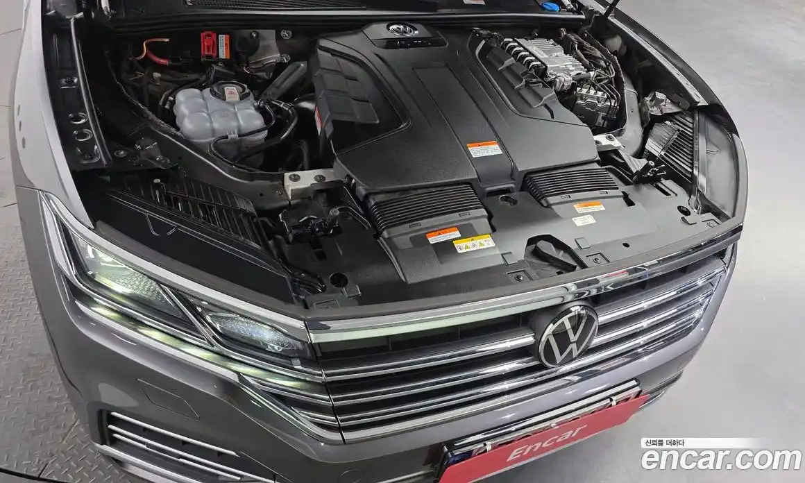 Volkswagen Touareg 2023 3.0 автомат (гидро), фото 6