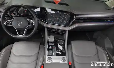 Volkswagen Touareg 2023 3.0 автомат (гидро), миниатюра 7