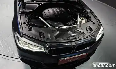 BMW 5 серия 2018 2.0 автомат (гидро), миниатюра 6