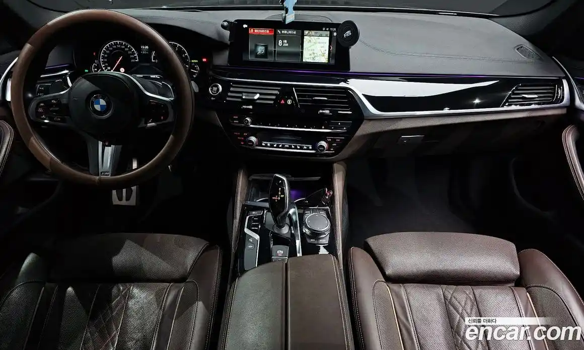 BMW 5 серия 2018 2.0 автомат (гидро), фото 7