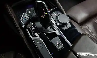 BMW 5 серия 2018 2.0 автомат (гидро), миниатюра 9