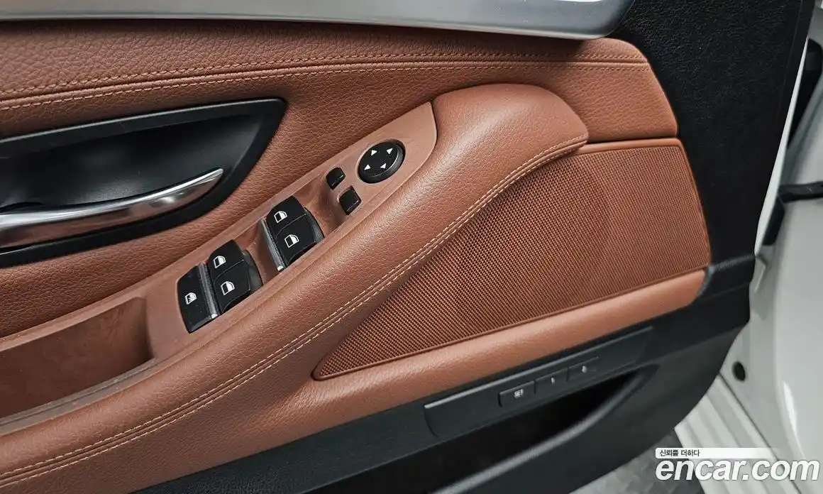 BMW 5 серия 2016 2.0 автомат (гидро), фото 22