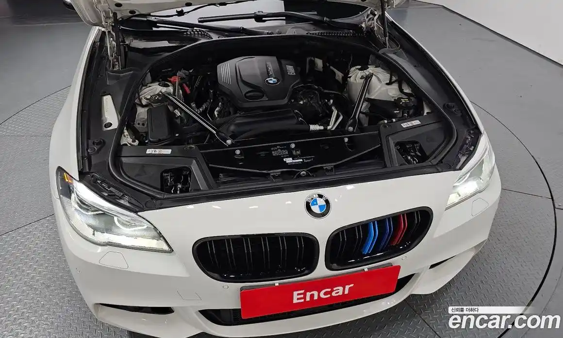 BMW 5 серия 2016 2.0 автомат (гидро), фото 5