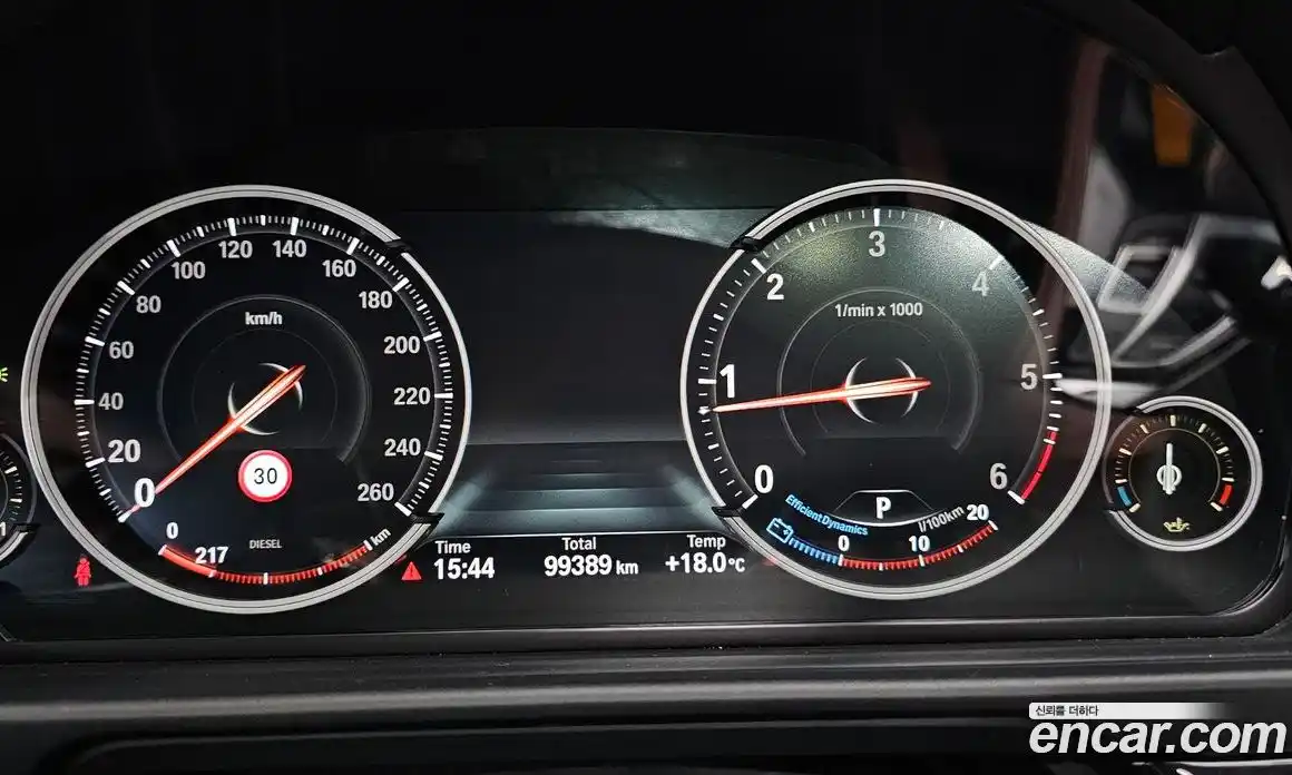 BMW 5 серия 2016 2.0 автомат (гидро), фото 10