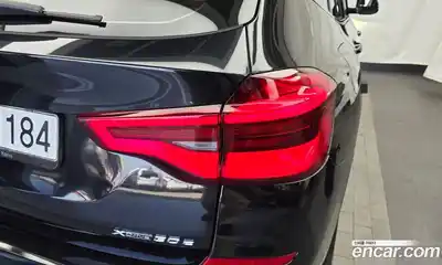 BMW X3 2021 2.0 автомат (гидро), миниатюра 9