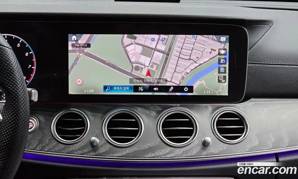 Mercedes-Benz E-Class 2022 2.0 автомат (гидро), фото 19