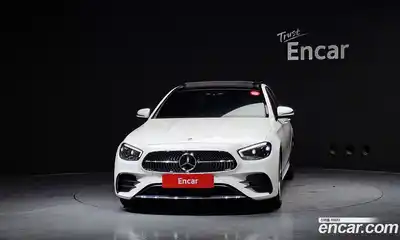 Mercedes-Benz E-Class 2022 2.0 автомат (гидро), миниатюра 3