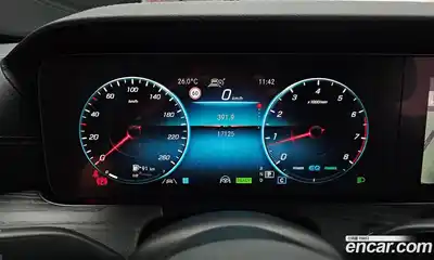 Mercedes-Benz E-Class 2022 2.0 автомат (гидро), миниатюра 8