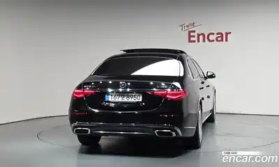 Mercedes-Benz S-Class 2023 4.0 гидро, миниатюра 3 Mercedes-Benz S-Class 2023 4.0 гидро, миниатюра 3