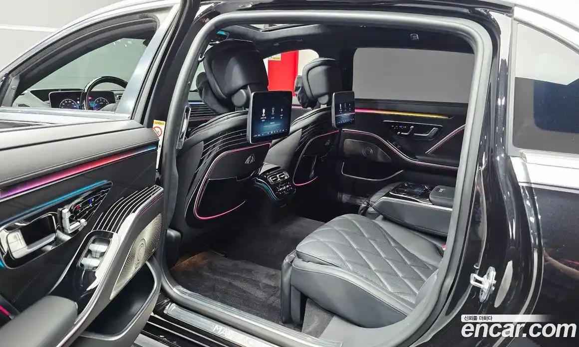 Mercedes-Benz S-Class 2023 4.0 гидро, фото 11 Mercedes-Benz S-Class 2023 4.0 гидро, фото 11