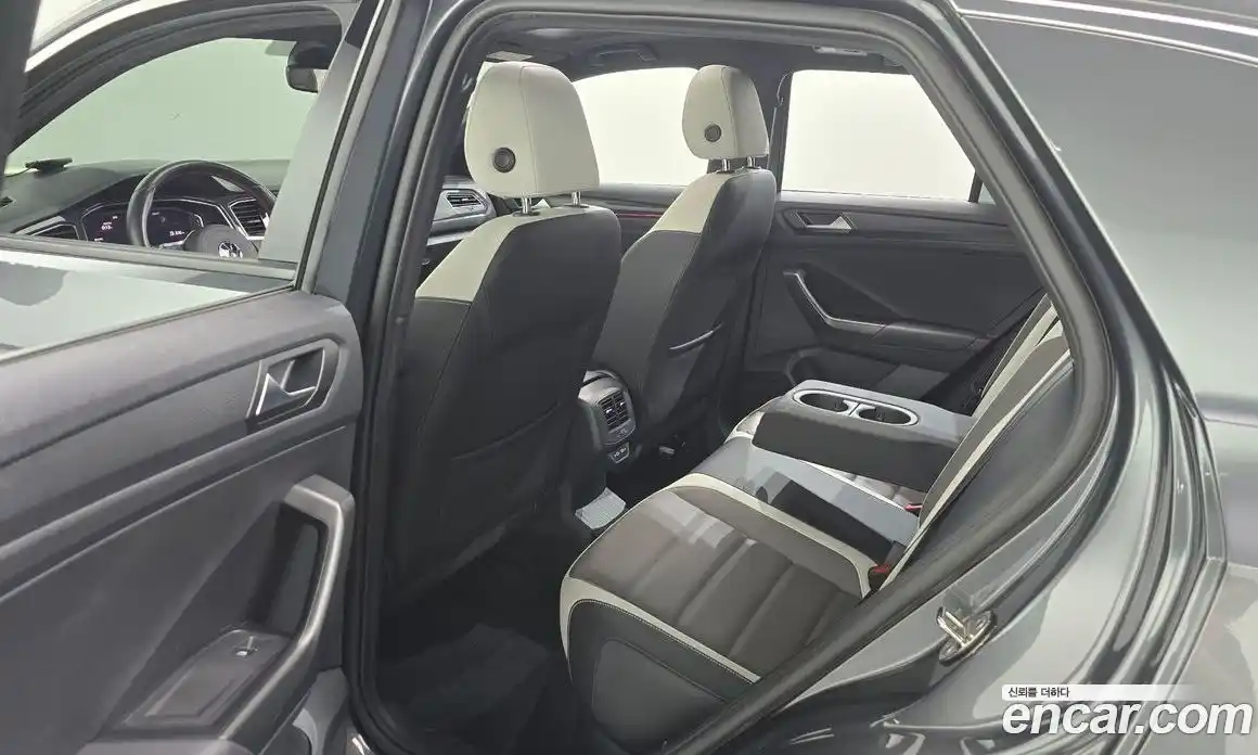 Volkswagen T-Roc 2021 2.0 автомат (гидро), фото 18