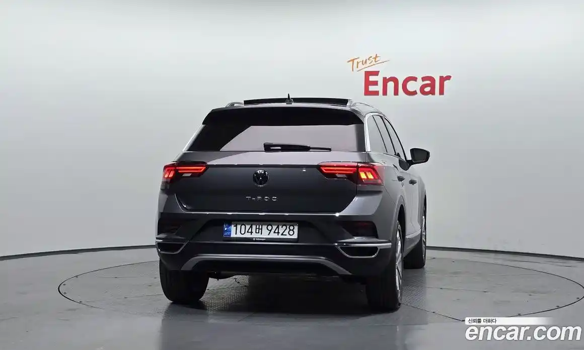 Volkswagen T-Roc 2021 2.0 автомат (гидро), фото 4