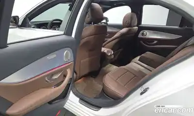 Mercedes-Benz E-Class 2020 2.0 автомат (гидро), миниатюра 11