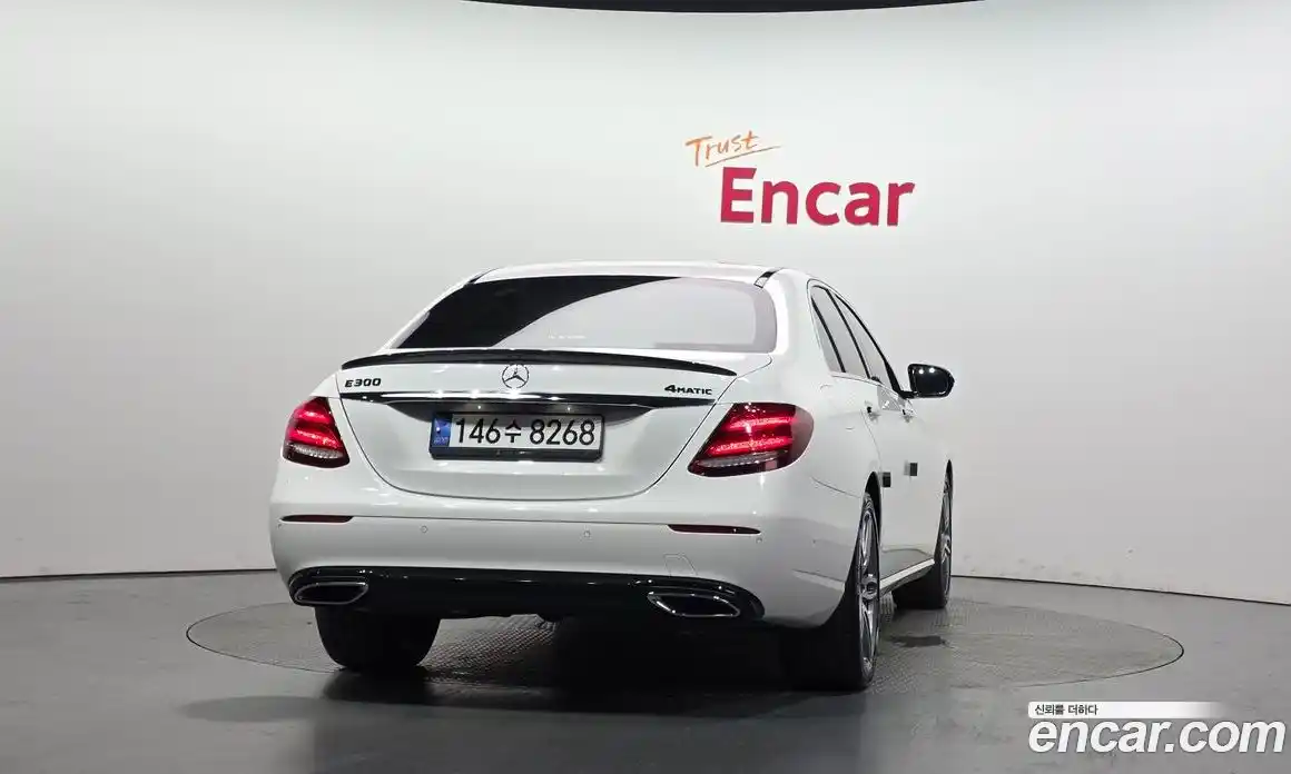 Mercedes-Benz E-Class 2020 2.0 автомат (гидро), фото 4