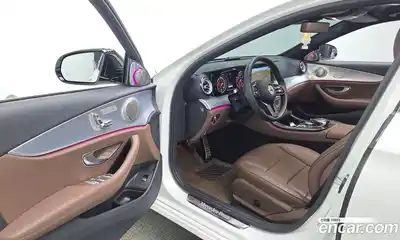 Mercedes-Benz E-Class 2020 2.0 автомат (гидро), миниатюра 10