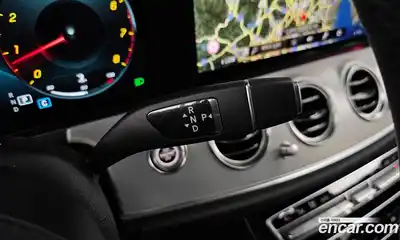 Mercedes-Benz E-Class 2020 2.0 автомат (гидро), миниатюра 12