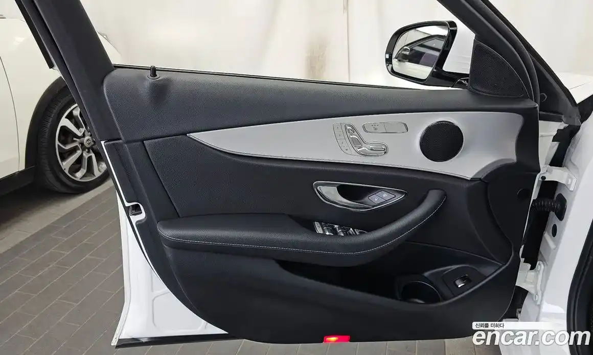 Mercedes-Benz E-Class 2020 2.0 автомат (гидро), фото 14