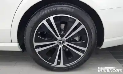 Mercedes-Benz E-Class 2020 2.0 автомат (гидро), миниатюра 5