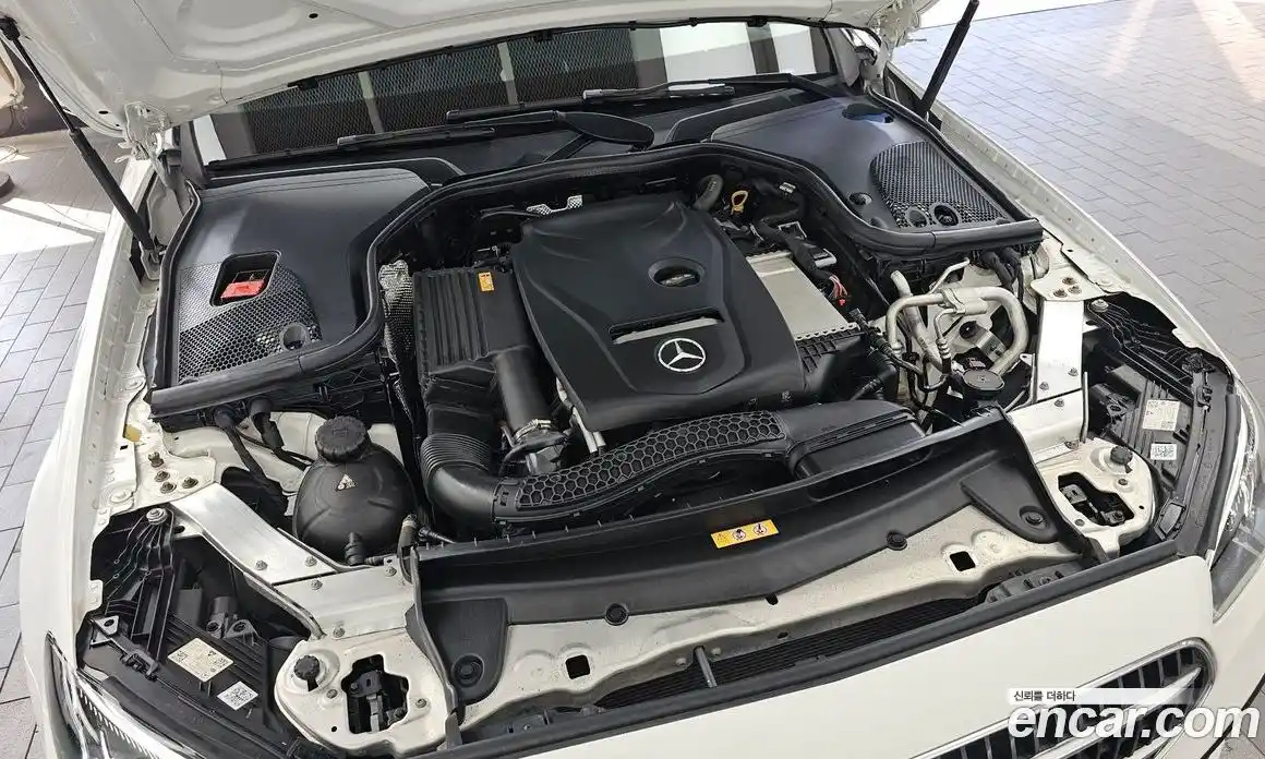 Mercedes-Benz E-Class 2020 2.0 автомат (гидро), фото 6