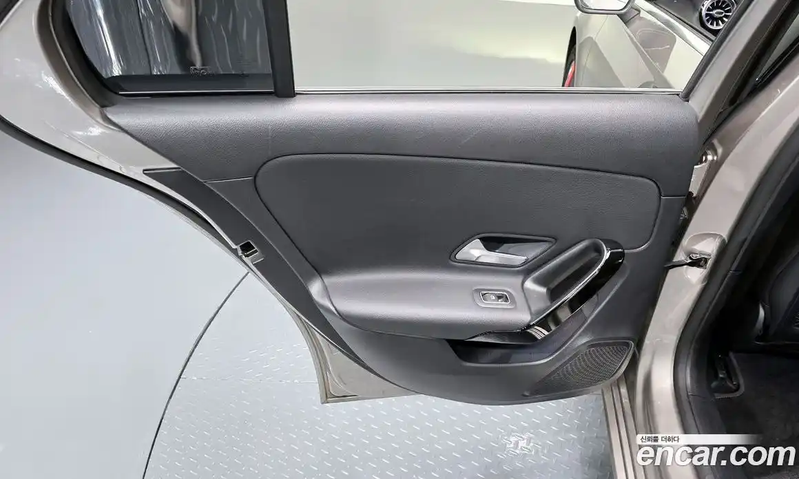 Mercedes-Benz A-Class 2019 2.0 гидро, фото 15 Mercedes-Benz A-Class 2019 2.0 гидро, фото 15