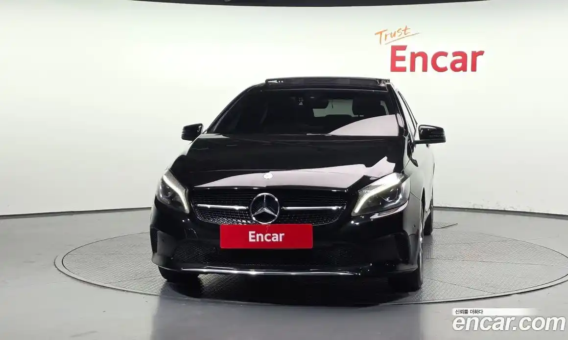 Mercedes-Benz A-Class 2016 1.6 гидро, фото 3 Mercedes-Benz A-Class 2016 1.6 гидро, фото 3