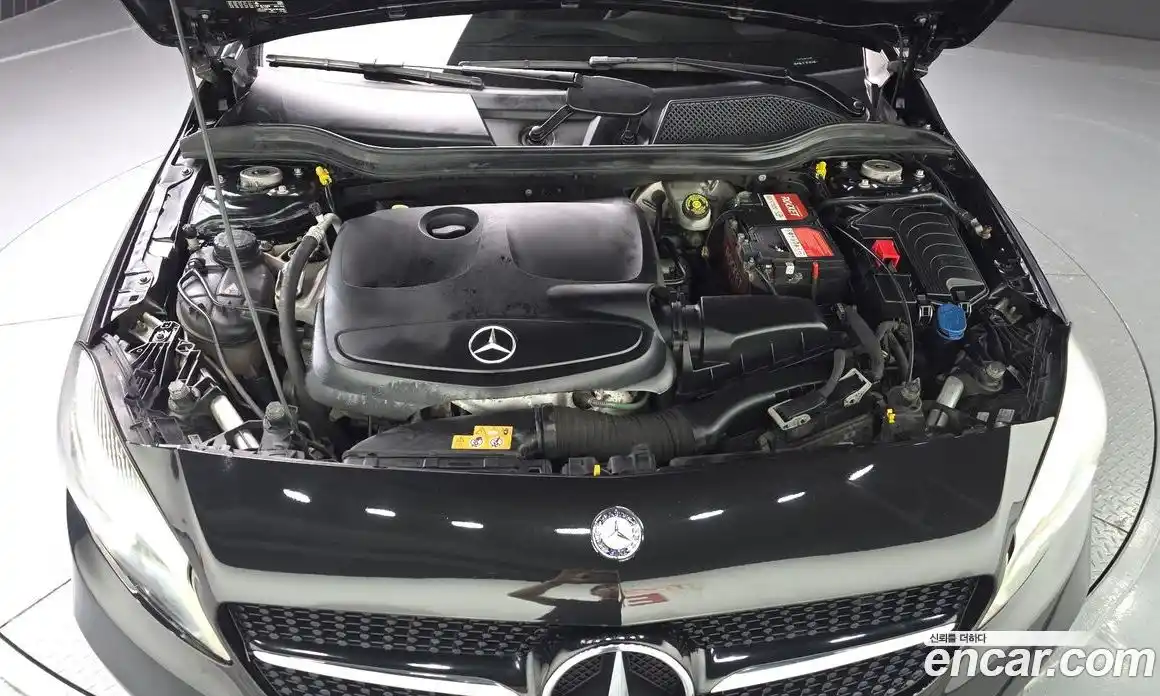 Mercedes-Benz A-Class 2016 1.6 гидро, фото 6 Mercedes-Benz A-Class 2016 1.6 гидро, фото 6