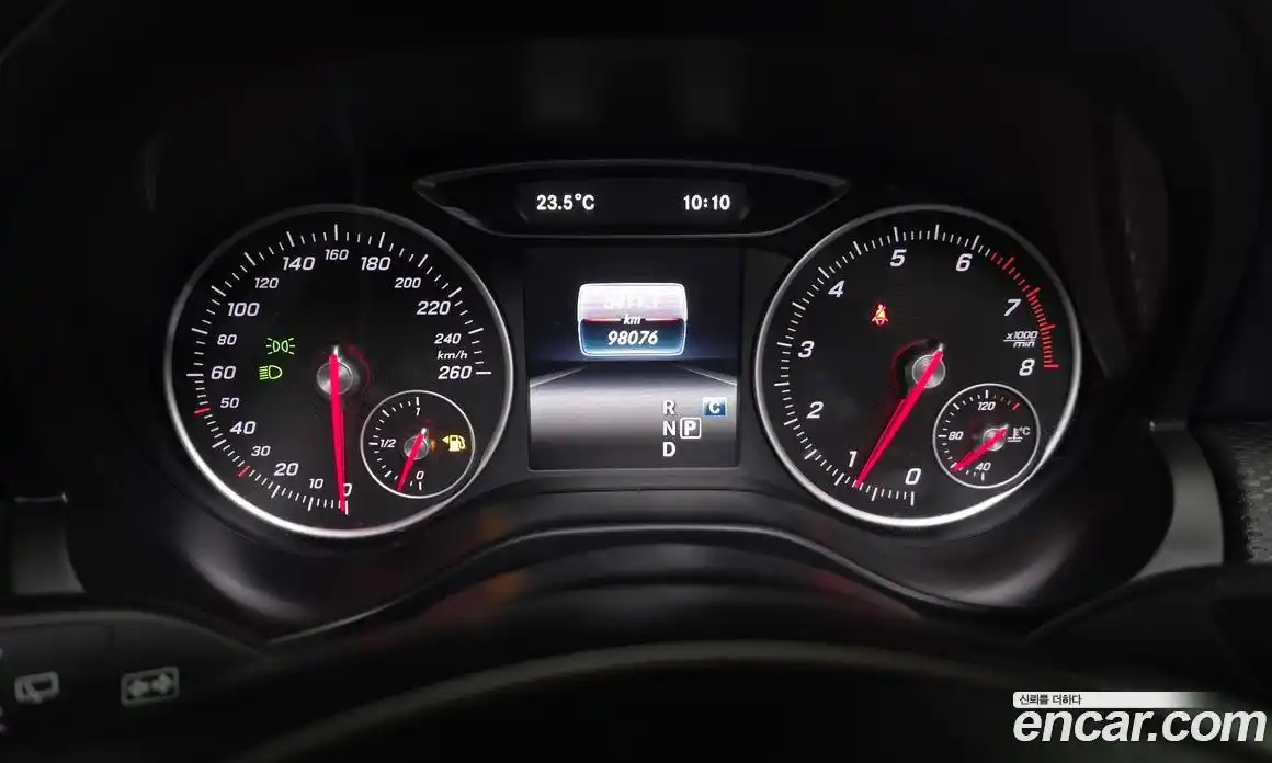 Mercedes-Benz A-Class 2016 1.6 гидро, фото 8 Mercedes-Benz A-Class 2016 1.6 гидро, фото 8