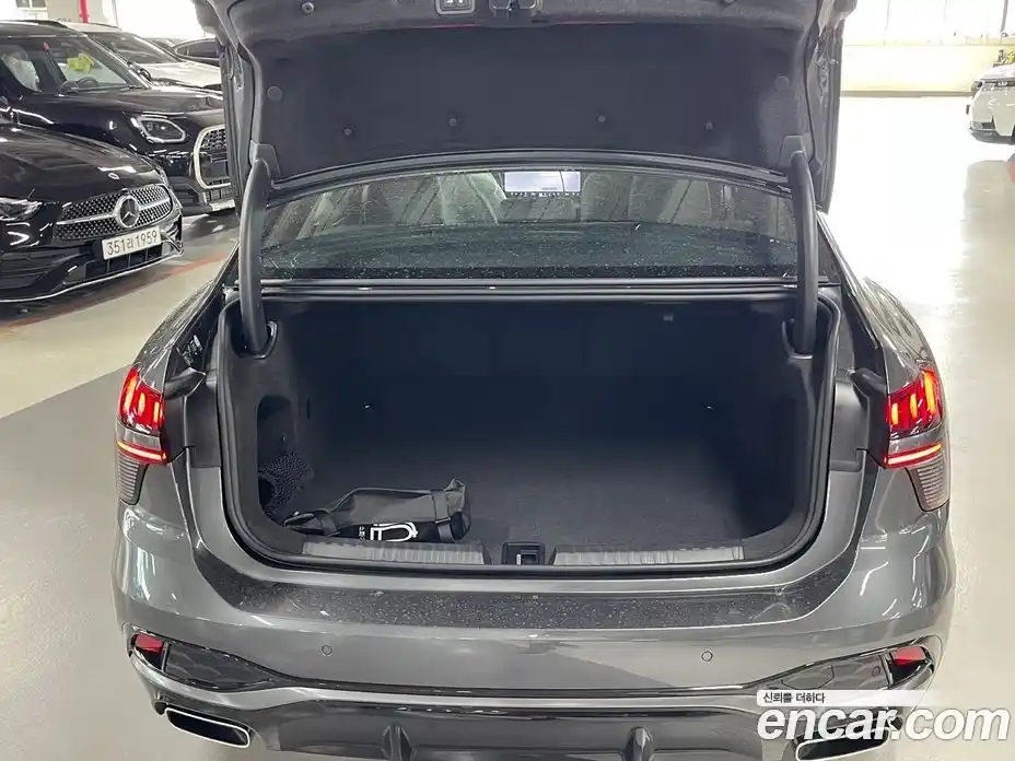 Audi A6 2026 2.0 автомат (гидро), фото 7