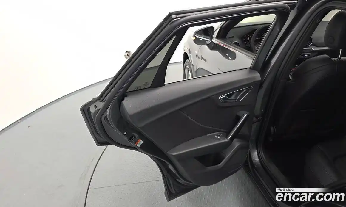 Audi Q2 2023 2.0 автомат (гидро), фото 15