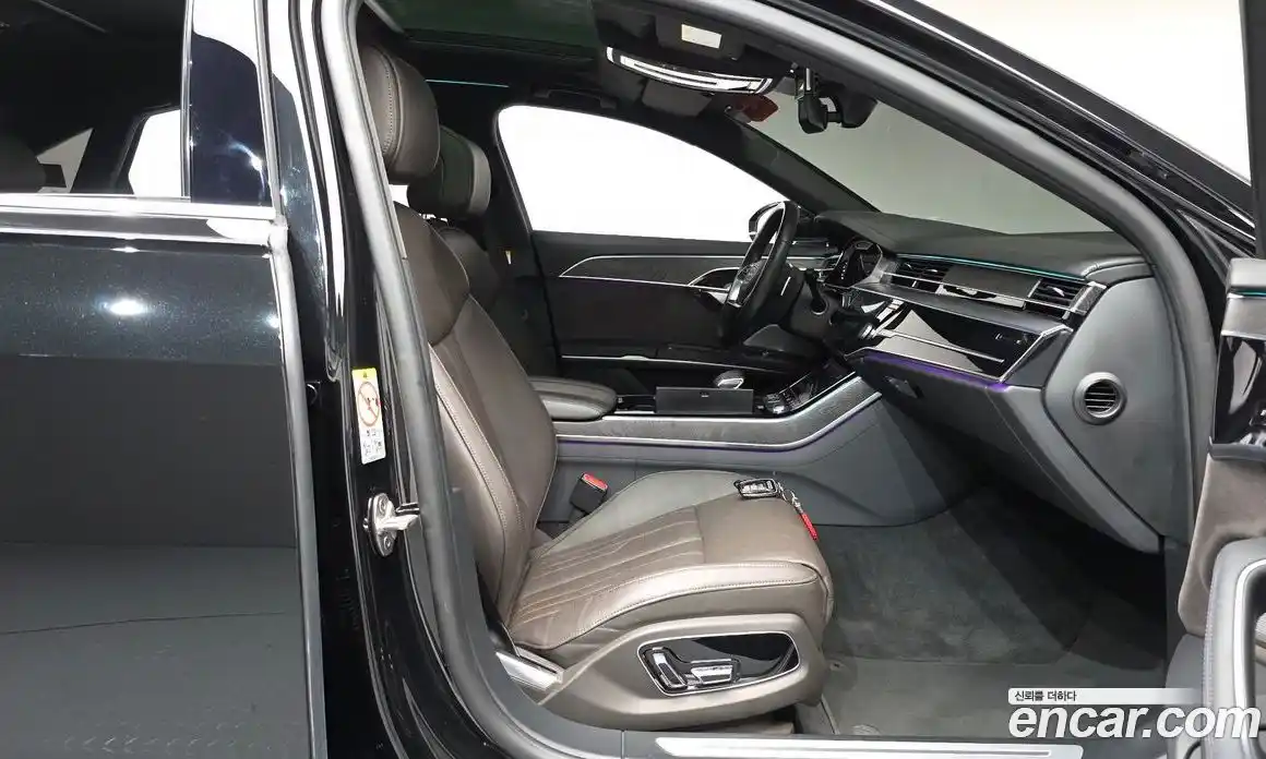 Audi A8 2023 3.0 автомат (гидро), фото 15