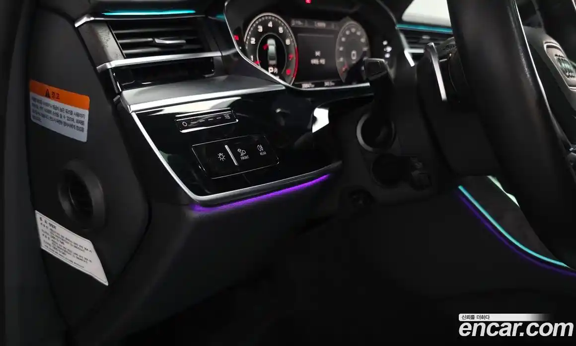 Audi A8 2023 3.0 автомат (гидро), фото 35