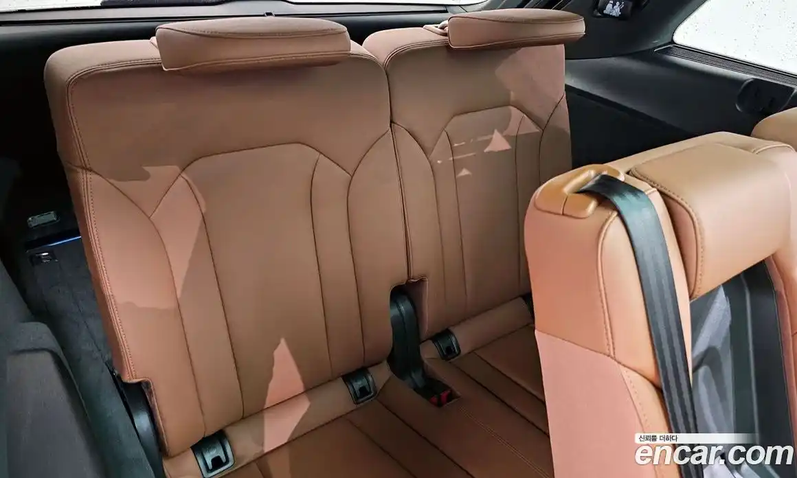 Audi Q7 2023 3.0 автомат (гидро), фото 27