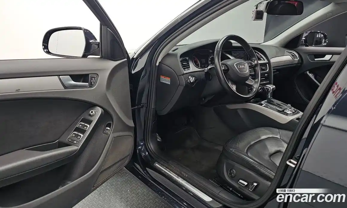 Audi A4 2014 2.0 автомат (гидро), фото 16