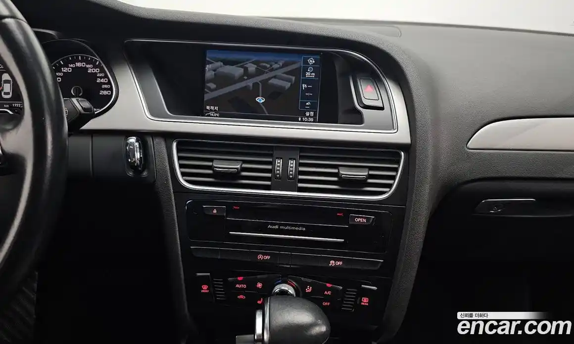 Audi A4 2014 2.0 автомат (гидро), фото 19