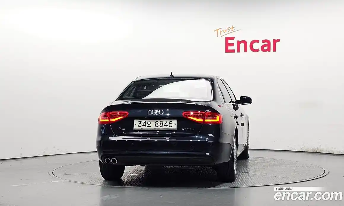 Audi A4 2014 2.0 автомат (гидро), фото 3