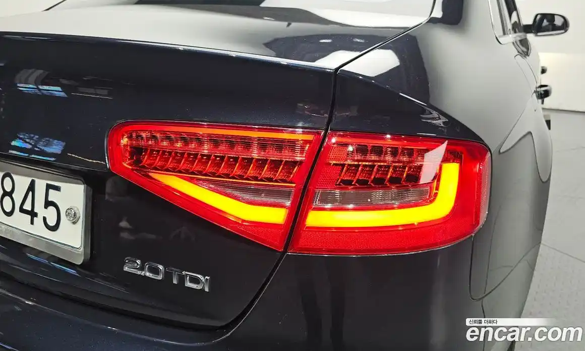 Audi A4 2014 2.0 автомат (гидро), фото 8