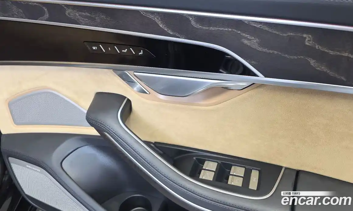 Audi A8 2021 4.0 автомат (гидро), фото 16