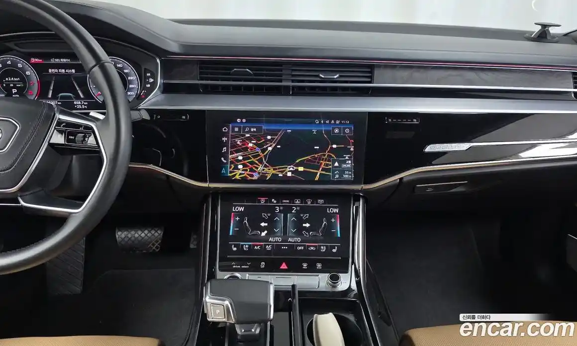 Audi A8 2021 4.0 автомат (гидро), фото 20