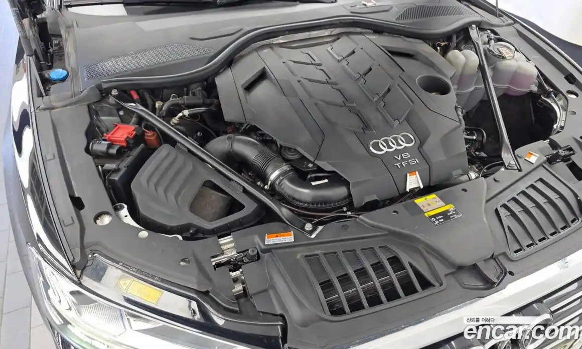 Audi A8 2021 4.0 автомат (гидро), фото 6