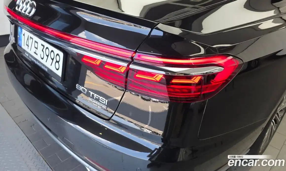 Audi A8 2021 4.0 автомат (гидро), фото 9