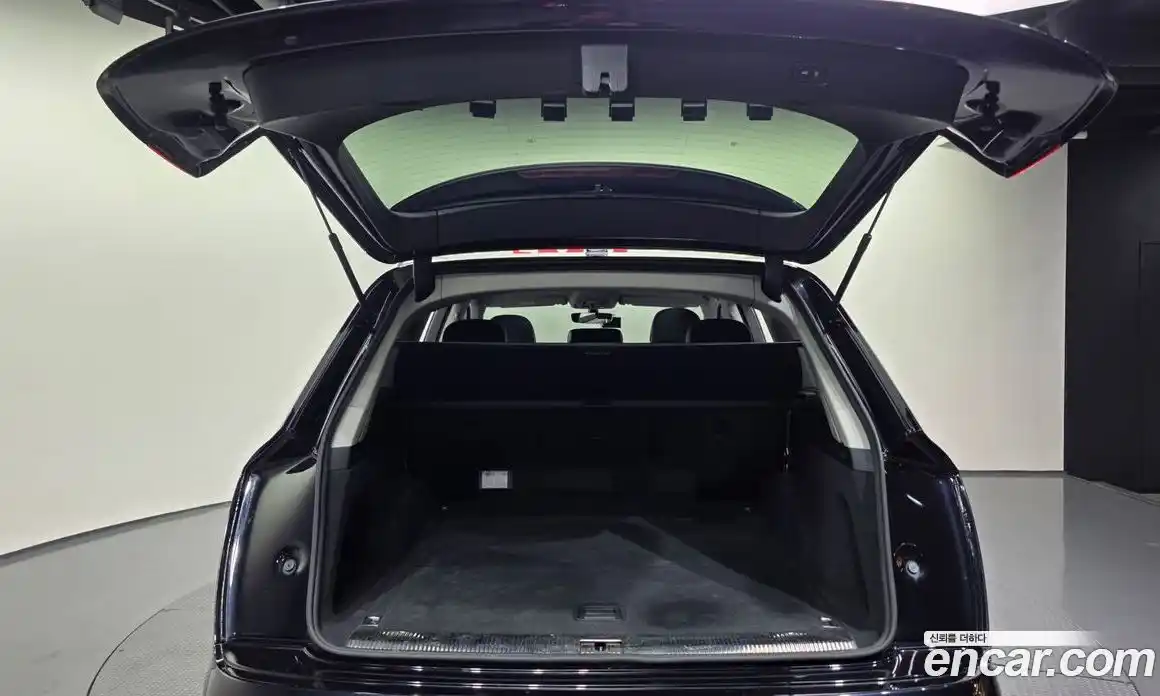 Audi Q7 2019 2.0 автомат (гидро), фото 26