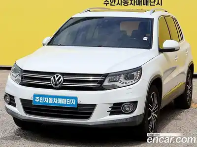 Volkswagen Tiguan 2014 2.0 автомат (гидро), миниатюра 2