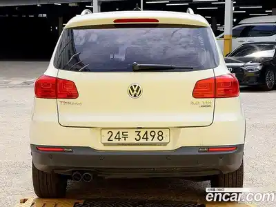 Volkswagen Tiguan 2014 2.0 автомат (гидро), миниатюра 3