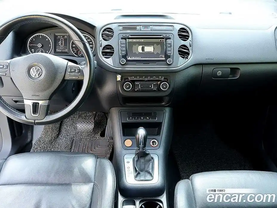 Volkswagen Tiguan 2014 2.0 автомат (гидро), фото 5