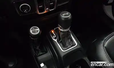 Jeep Wrangler 2021 2.0 автомат (гидро), миниатюра 12