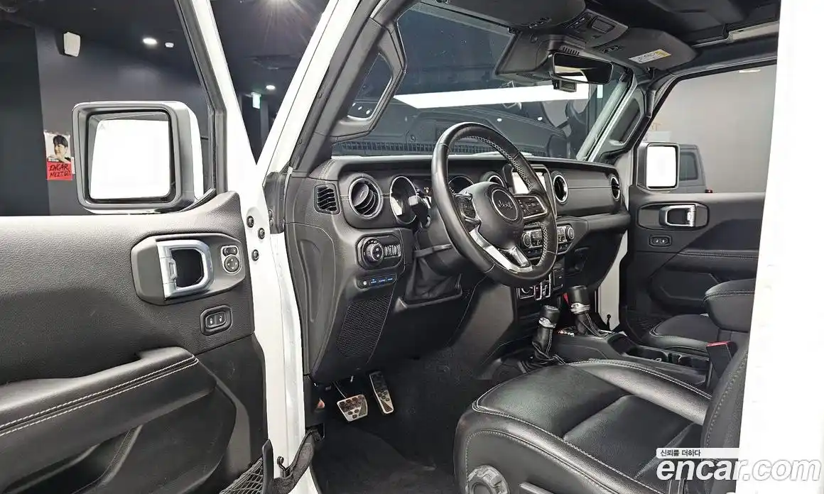 Jeep Wrangler 2021 2.0 автомат (гидро), фото 13