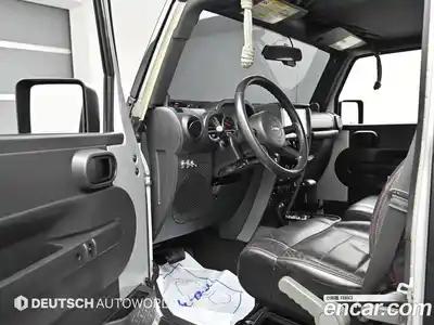 Jeep Wrangler 2009 2.8 автомат (гидро), миниатюра 11