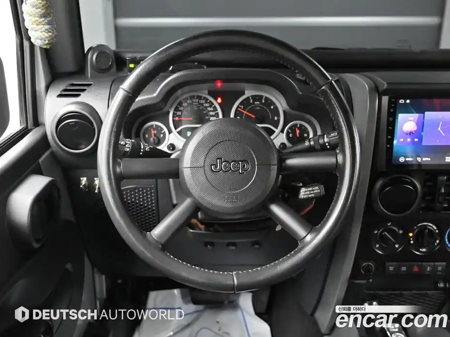 Jeep Wrangler 2009 2.8 автомат (гидро), фото 13