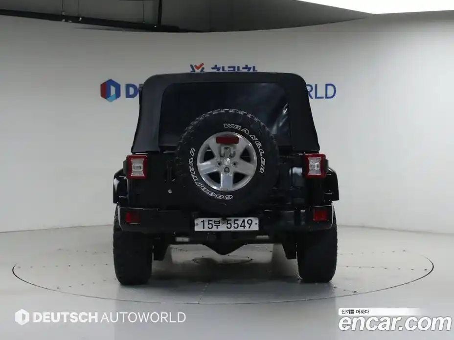 Jeep Wrangler 2009 2.8 автомат (гидро), фото 4